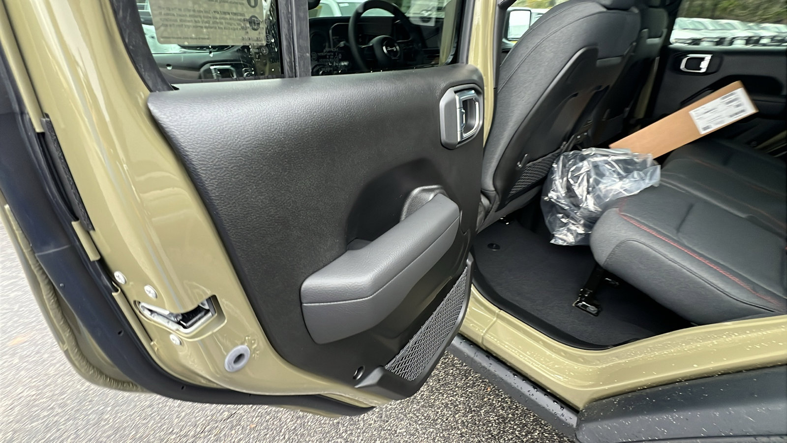 New 2026 Jeep Wrangler Unlimited Rubicon image 18