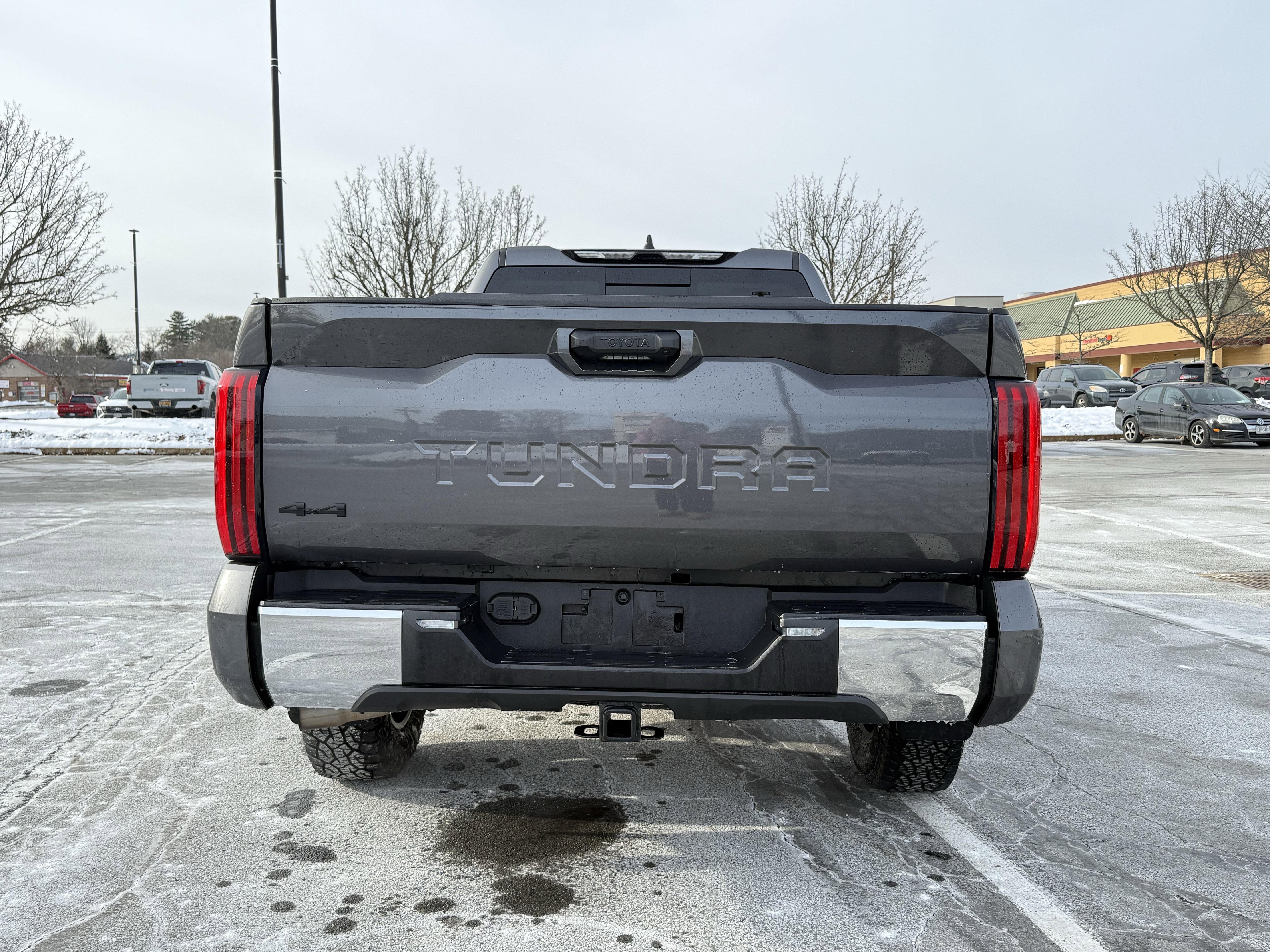 Used 2023 Toyota Tundra SR5 image 9