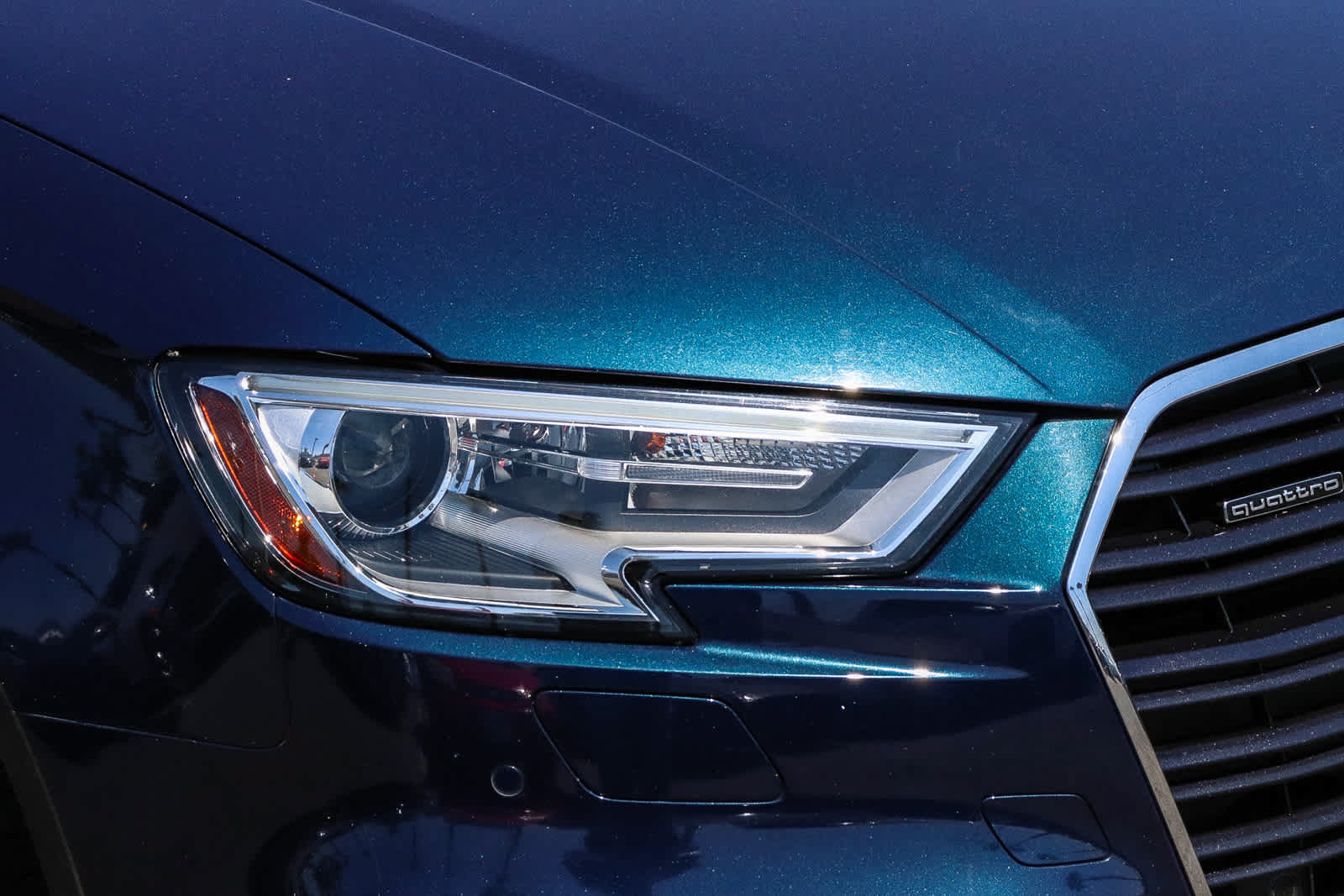 Used 2018 Audi A3 2.0T Premium Plus w/ Premium Plus Package AWD/4WD image 4