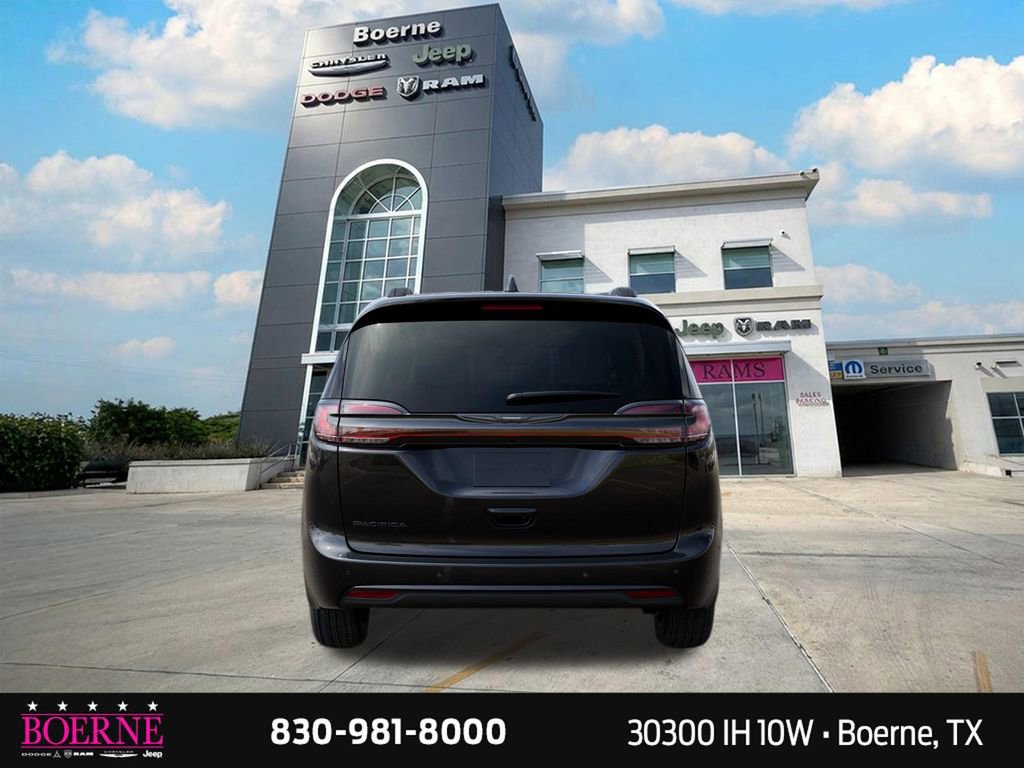 New 2025 Chrysler Pacifica Select w/ Fav Edition Package FWD image 7