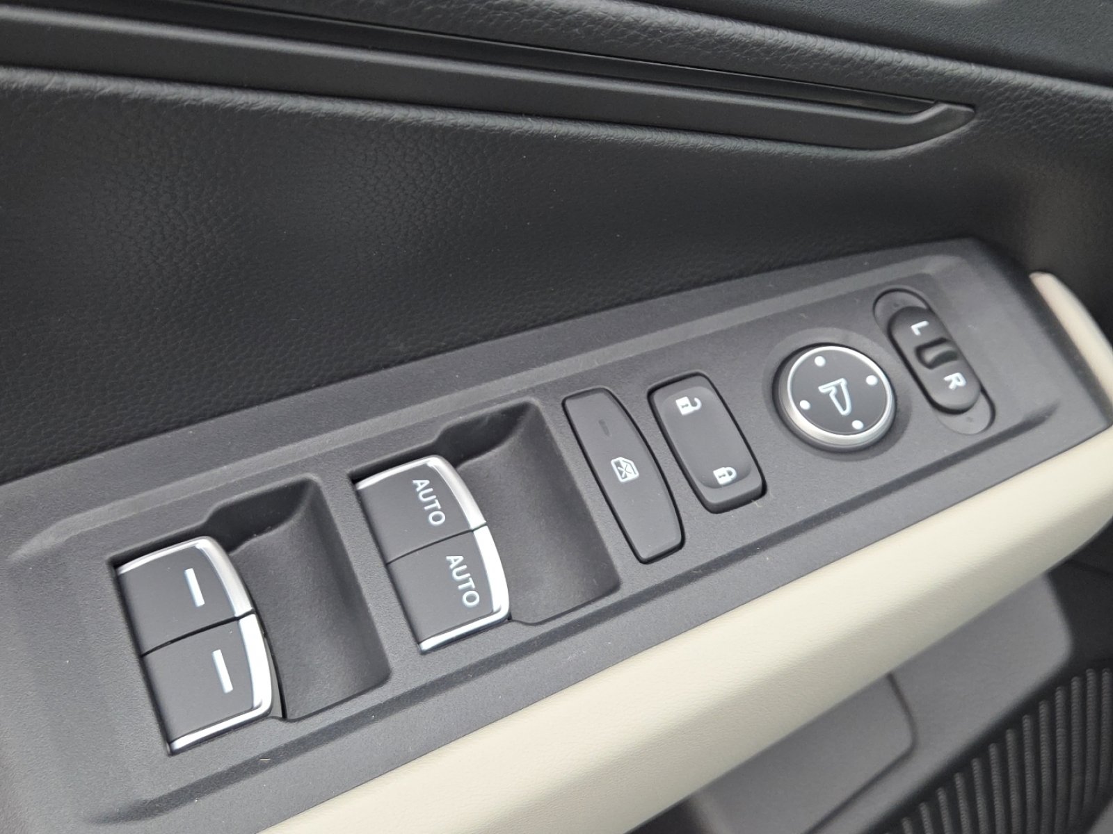 New 2025 Honda Accord LX image 24