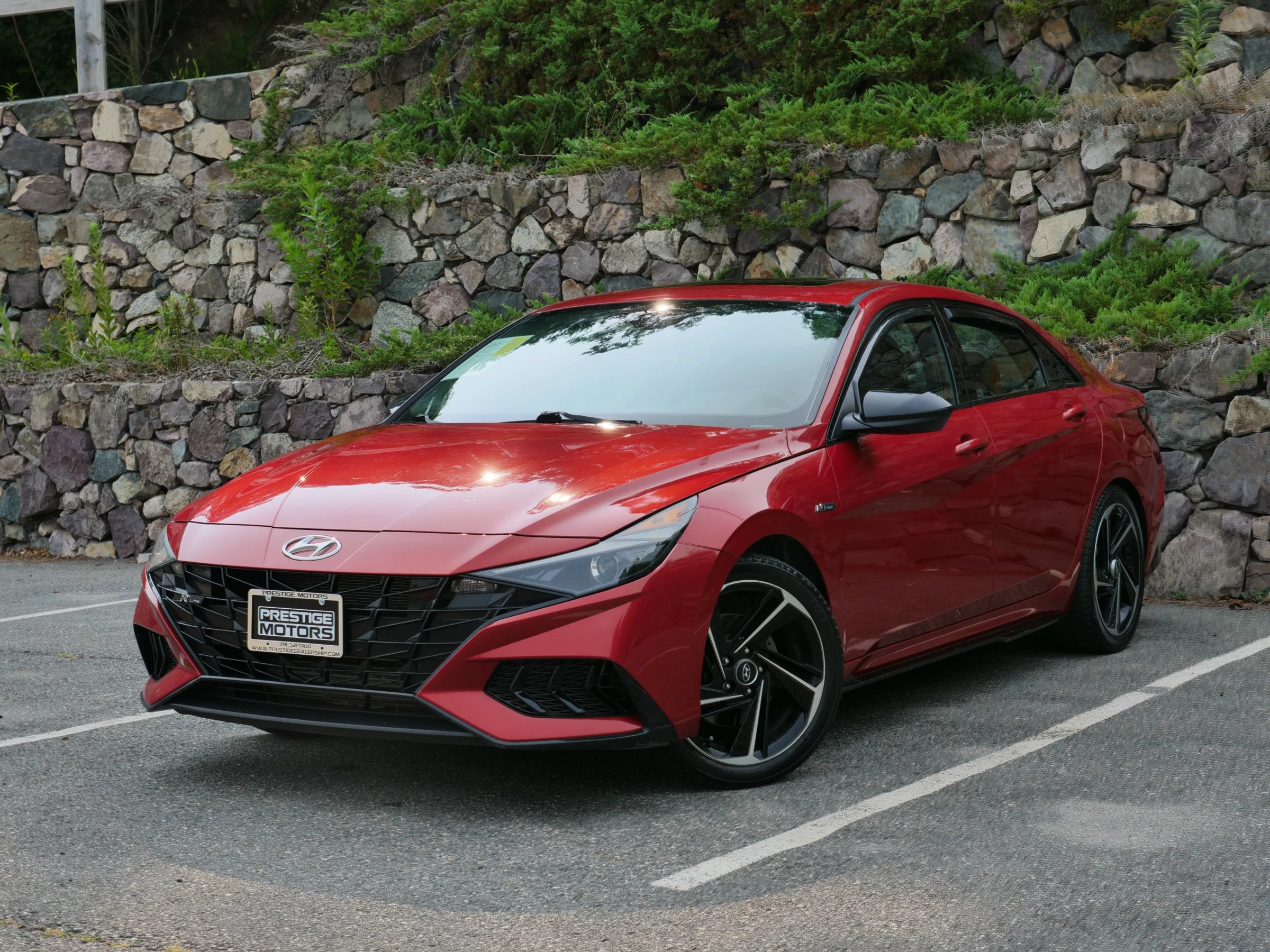 Used 2021 Hyundai Elantra N Line FWD image 2