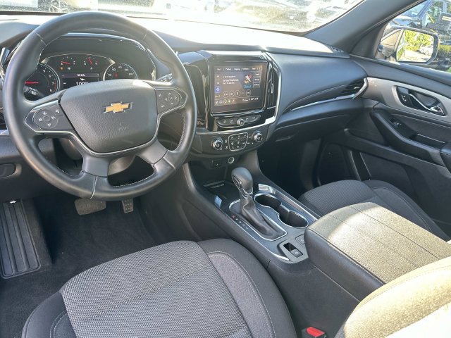 Used 2023 Chevrolet Traverse LT AWD/4WD image 24