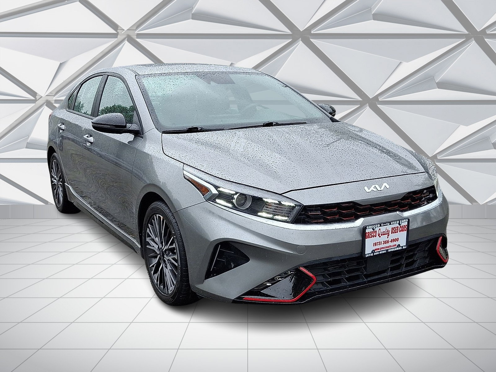 Used 2022 Kia Forte GT-Line w/ GT-Line Premium Package FWD image 2