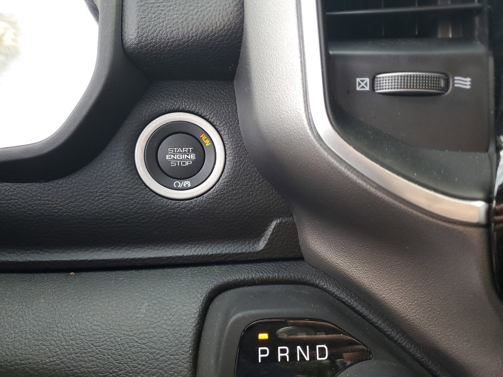 Certified 2025 RAM 1500 Big Horn AWD/4WD image 20