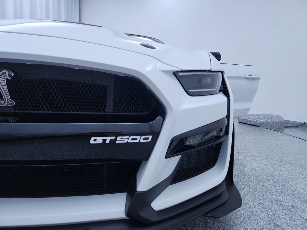 Used 2020 Ford Mustang Shelby GT500 w/ Technology Package RWD image 38