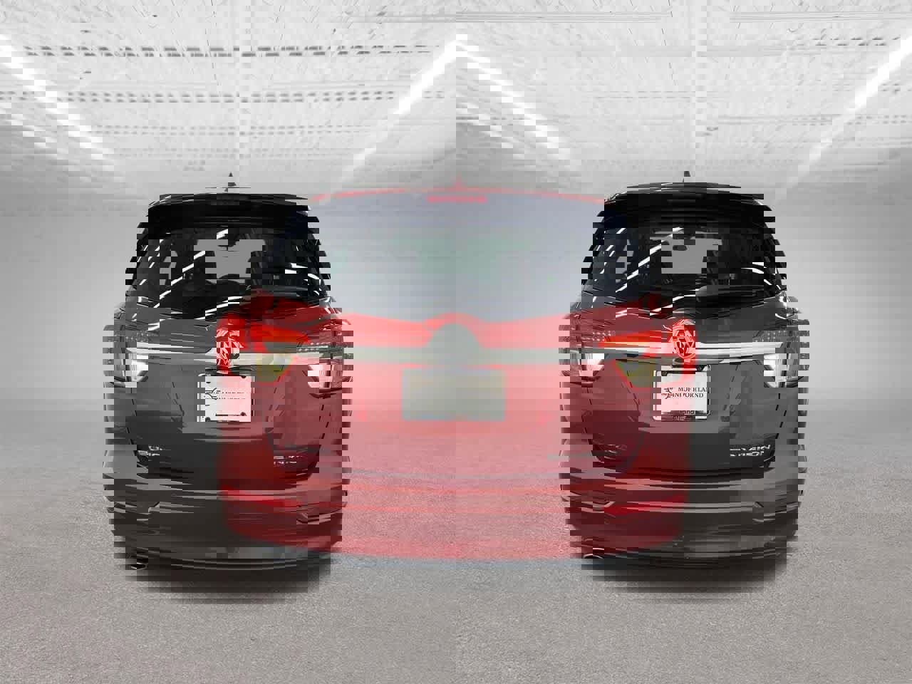 Used 2017 Buick Envision Essence image 3