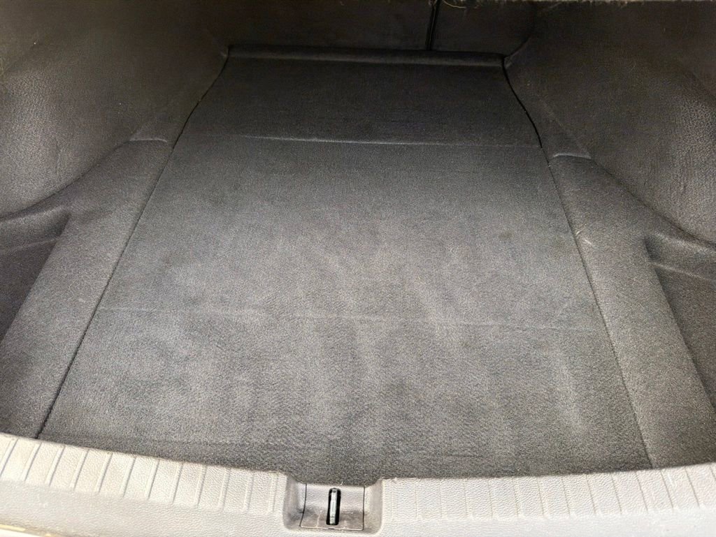 Used 2016 Acura TLX w/ Technology Package FWD image 34