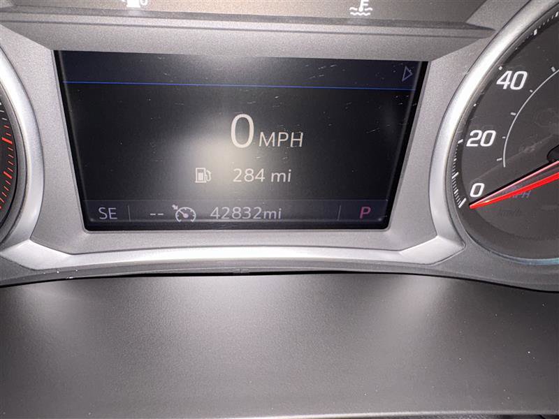 Used 2022 Chevrolet Traverse LT w/ Midnight/Sport Edition image 22