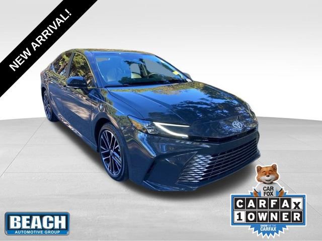 Used 2025 Toyota Camry XLE