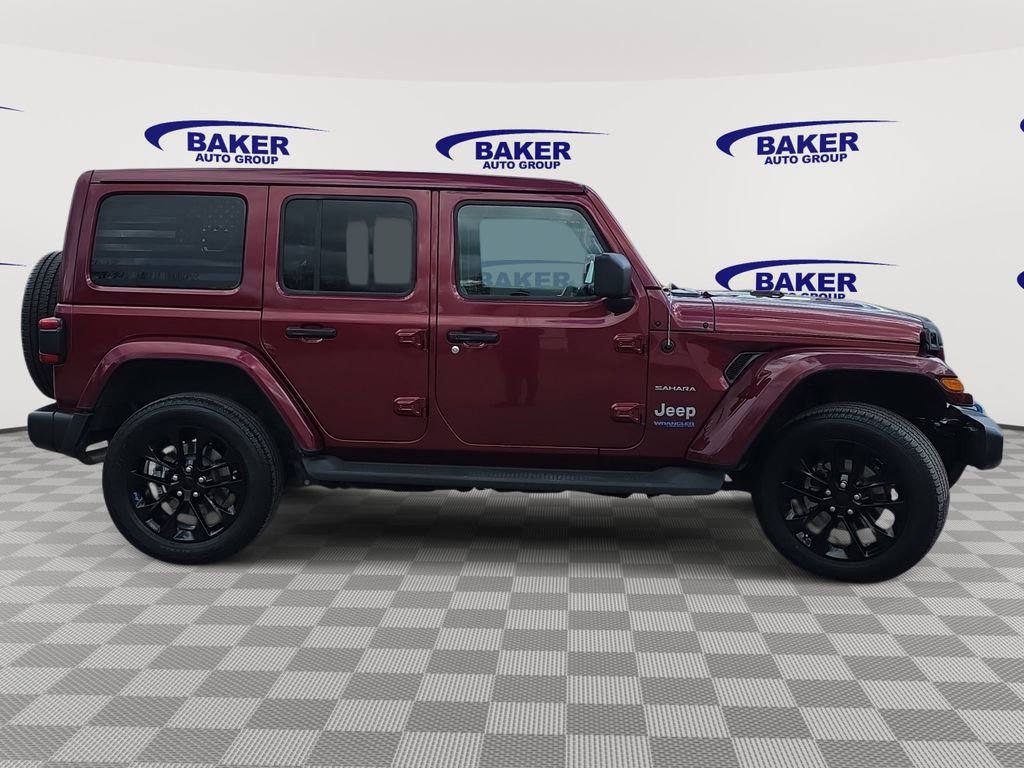 Used 2022 Jeep Wrangler Unlimited Sahara w/ Cold Weather Group image 6
