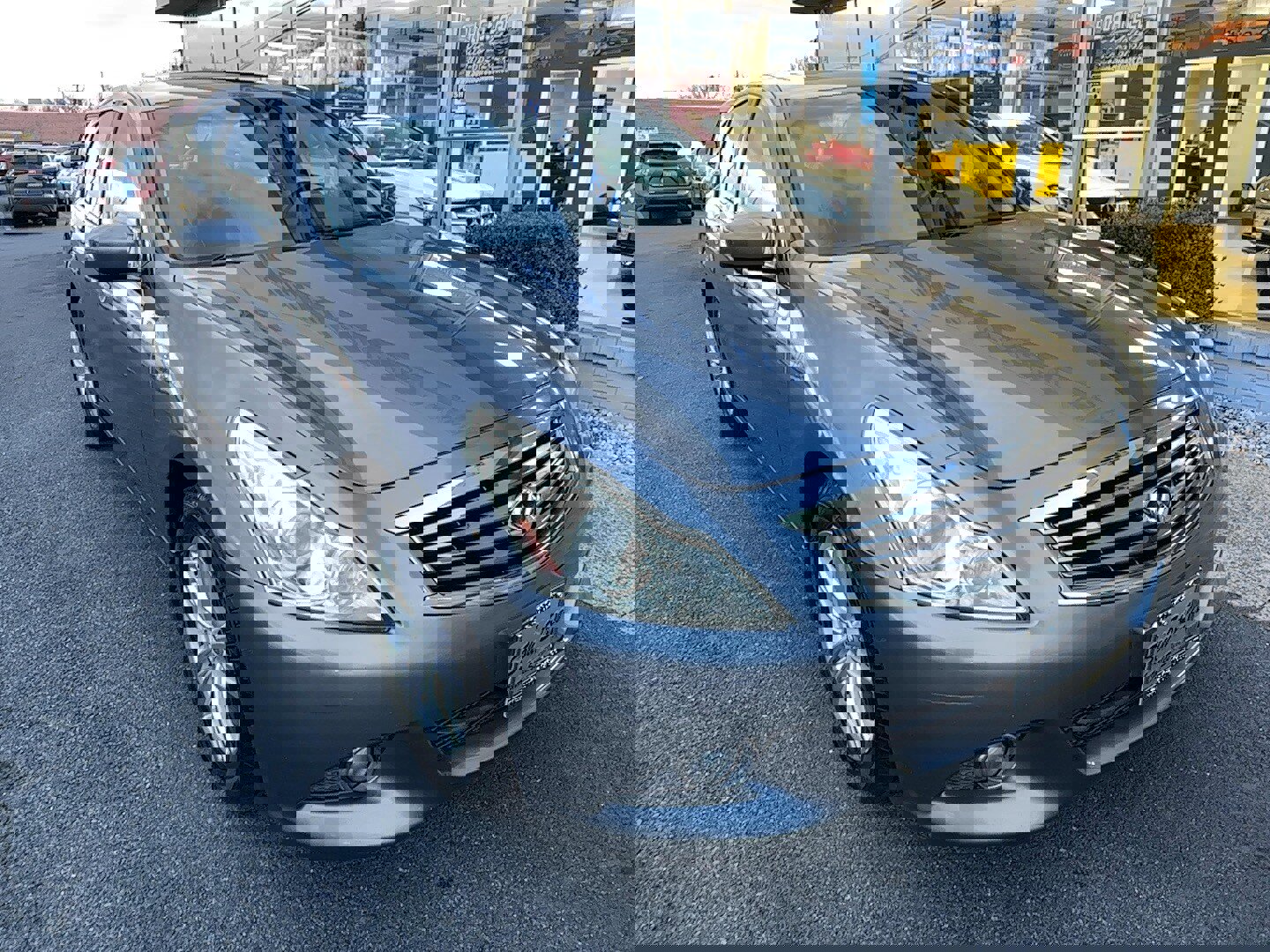 Used 2010 INFINITI G37 x Sedan w/ Premium Pkg image 2