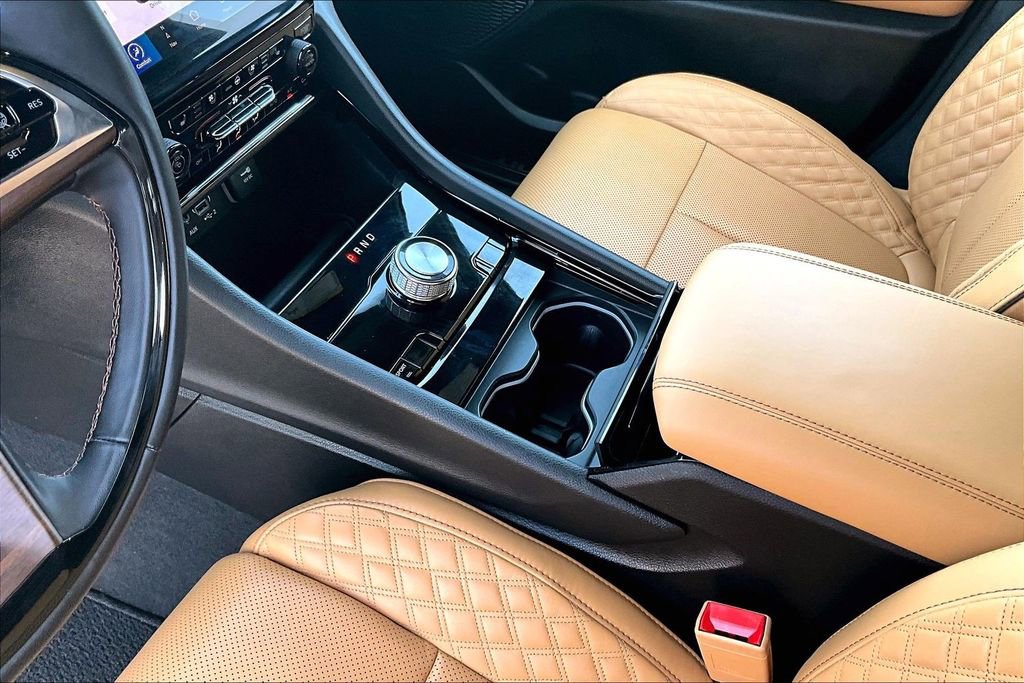 Used 2022 Jeep Grand Cherokee Summit image 15