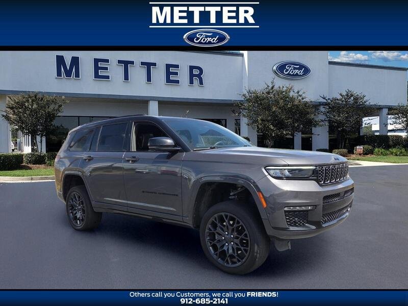 Used 2023 Jeep Grand Cherokee L Summit w/ Advanced Protech Group IV AWD/4WD image 1