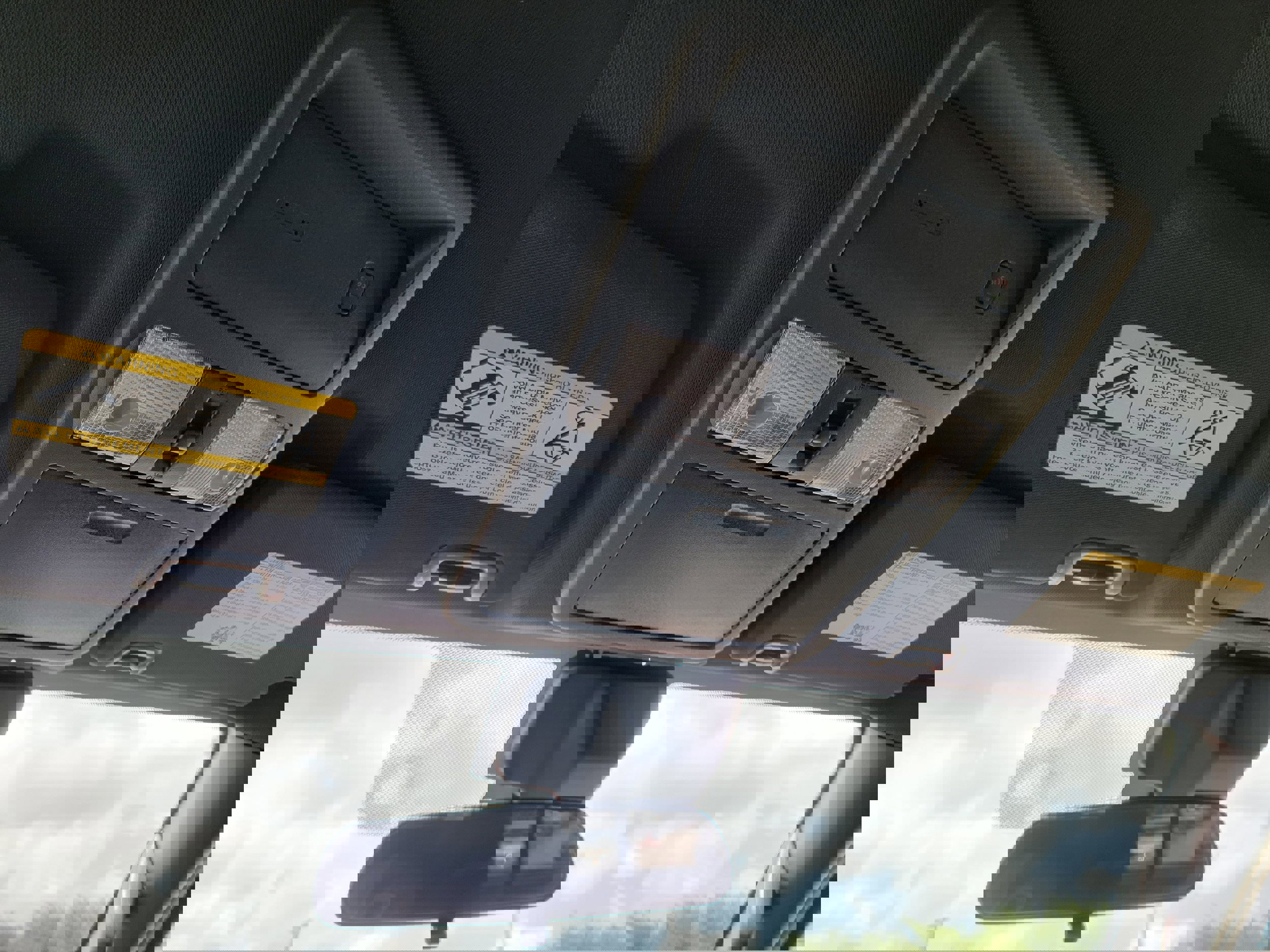 Used 2025 Nissan Frontier PRO-4X w/ Pro Convenience Package image 34