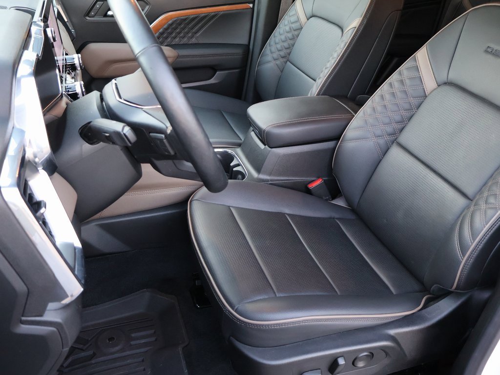 Used 2023 GMC Canyon Denali image 41