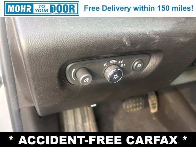 Used 2018 Chevrolet Traverse LT image 15