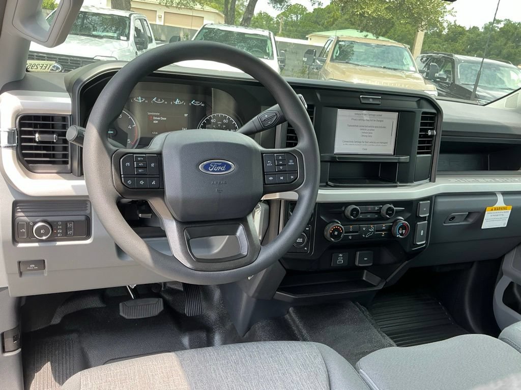 New 2026 Ford F250 XL w/ XL Chrome Package AWD/4WD image 28