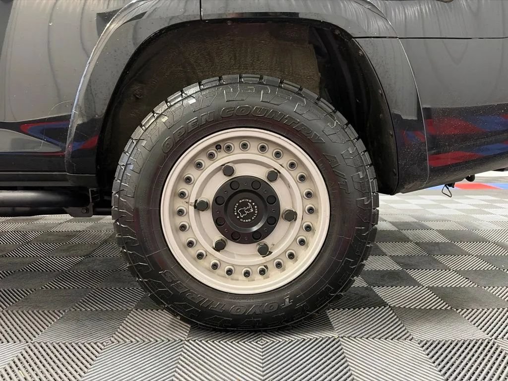 Used 2023 Toyota 4Runner TRD Off-Road Premium w/ Off Road Premium Plus Package AWD/4WD image 26