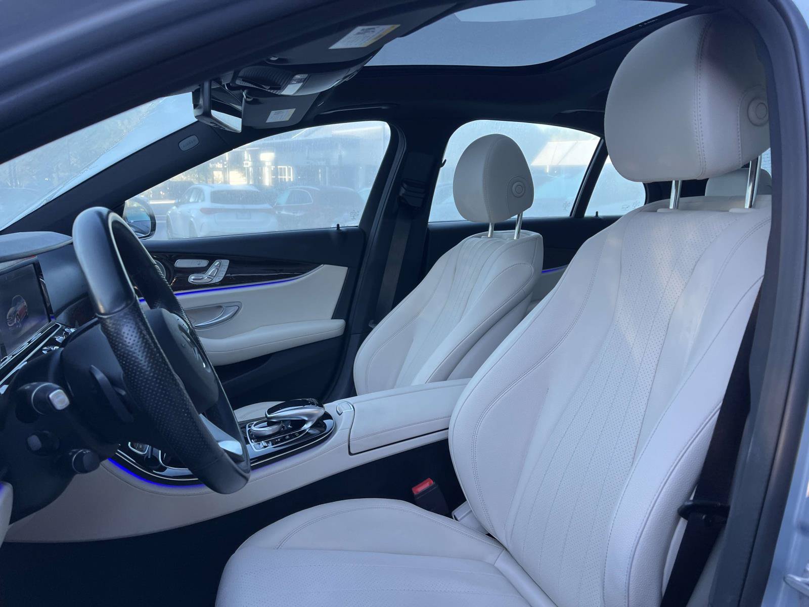 Used 2018 Mercedes-Benz E 300 image 36