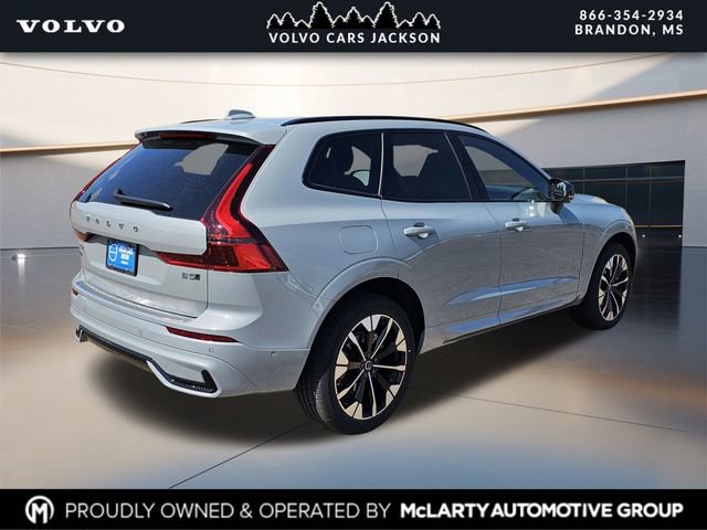 New 2026 Volvo XC60 B5 Plus w/ Protection Package Premier image 4