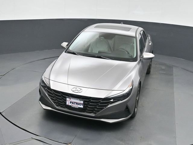 Used 2023 Hyundai Elantra Limited image 35