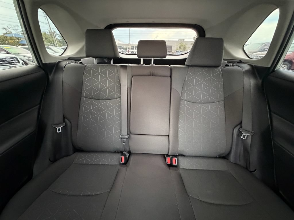 Used 2023 Toyota RAV4 XLE FWD image 34