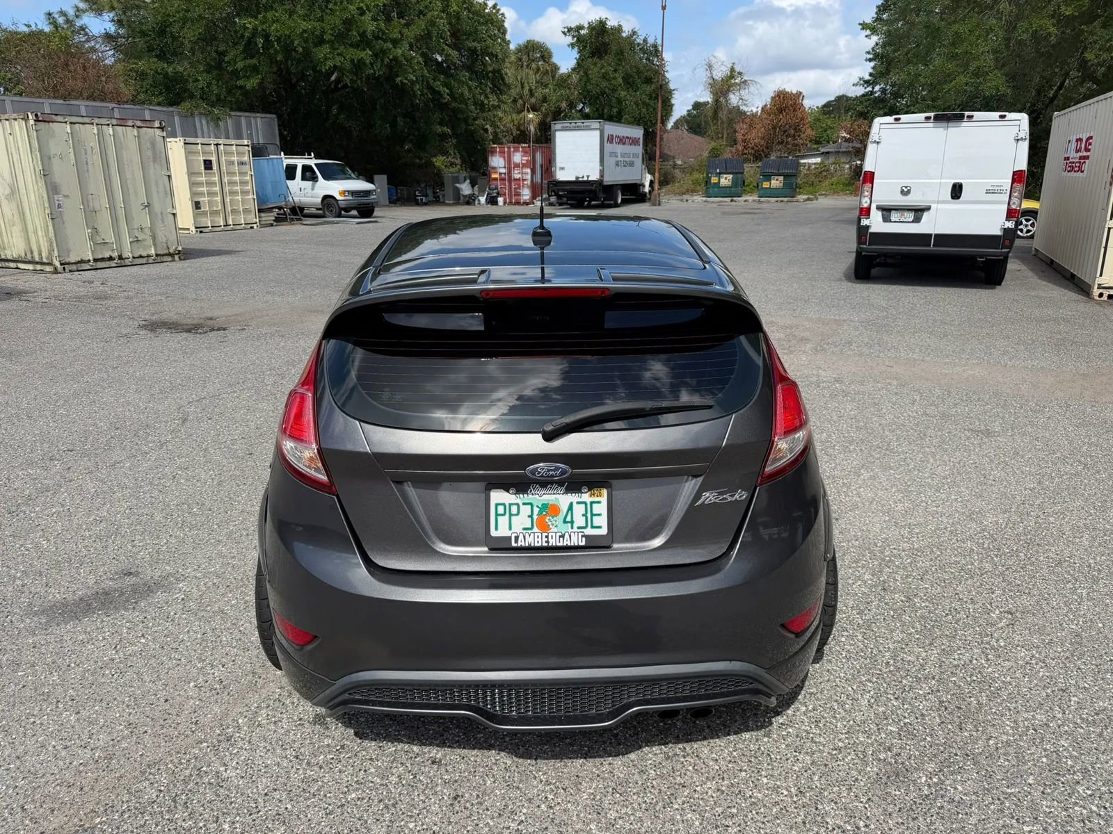 Used 2017 Ford Fiesta ST FWD image 4