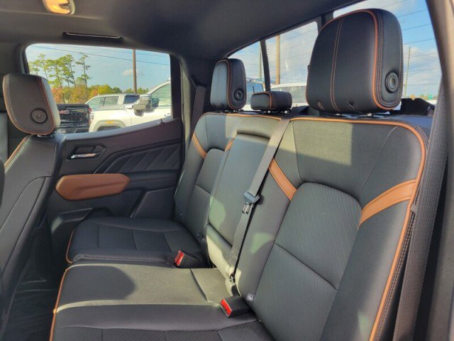 Used 2023 GMC Canyon AT4 w/ AT4 Premium Package image 27