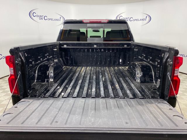 Certified 2023 Chevrolet Silverado 1500 RST w/ Convenience Package II AWD/4WD image 24