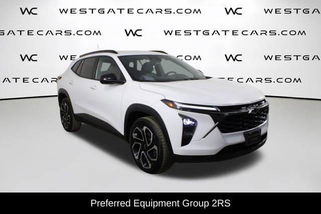 Used 2024 Chevrolet Trax RS w/ Driver Confidence Package video 2