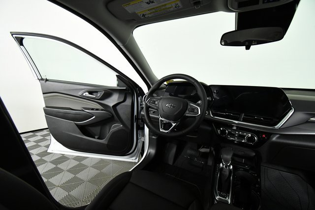 New 2026 Chevrolet Trax ACTIV image 19