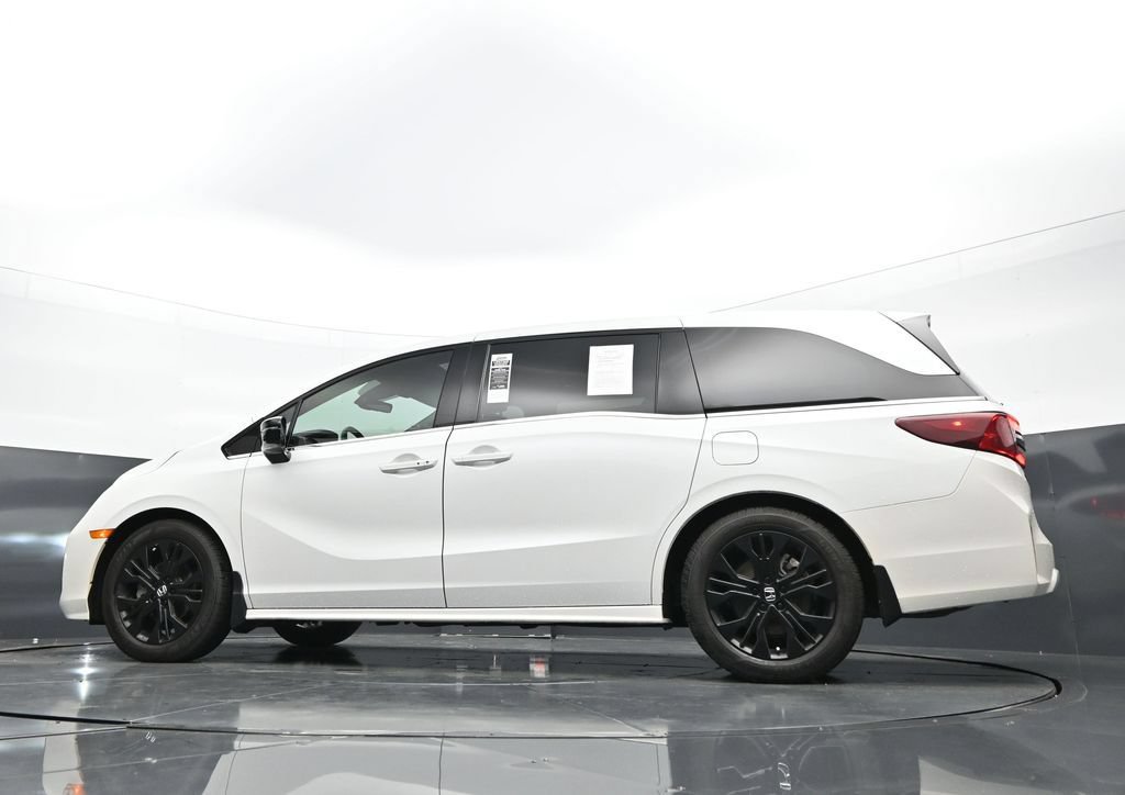 Used 2025 Honda Odyssey Sport-L image 44