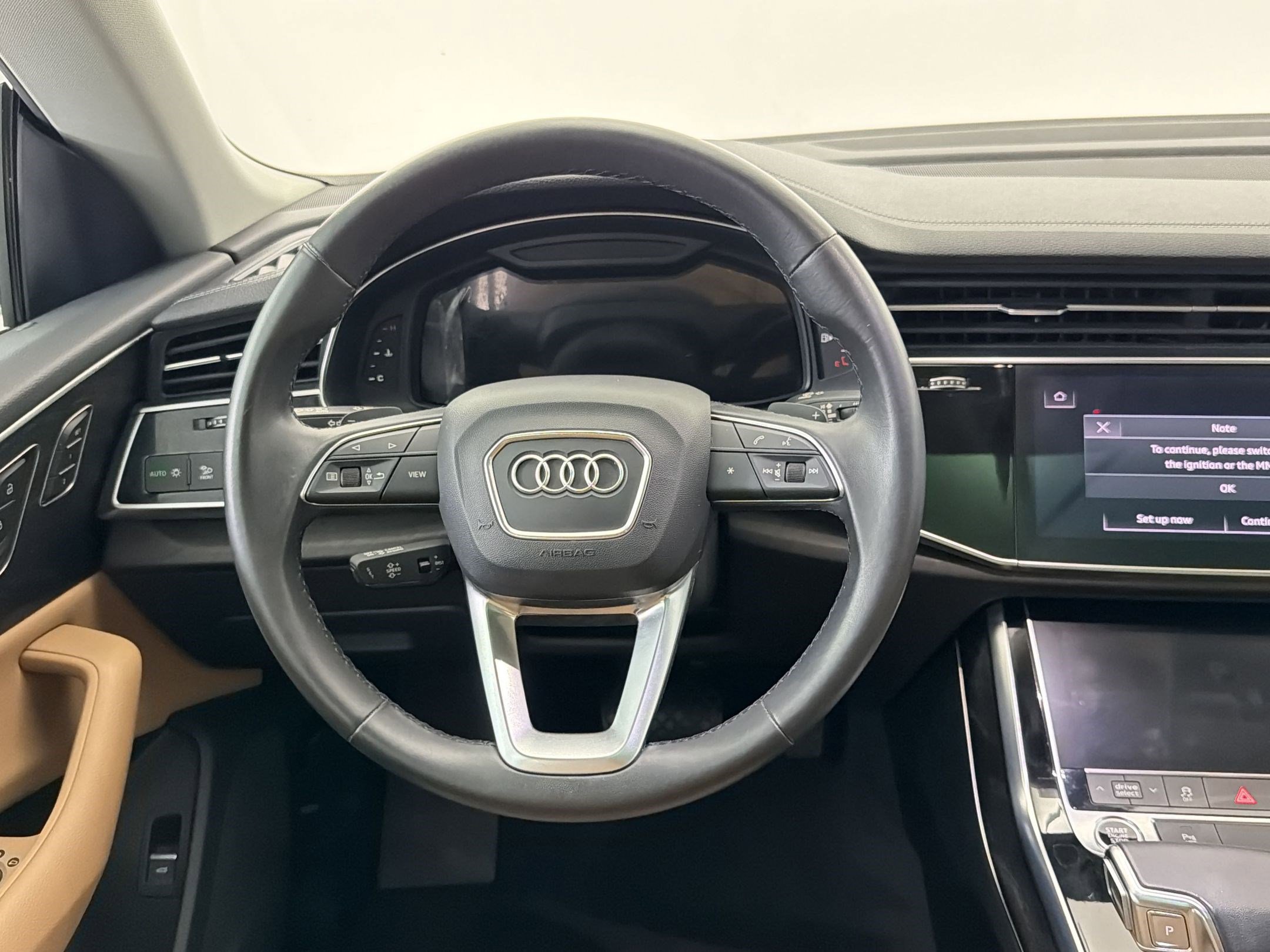 Used 2023 Audi Q8 Premium w/ Convenience Package AWD/4WD image 17