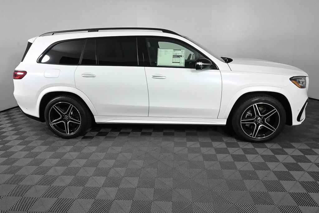 New 2026 Mercedes-Benz GLS 450 4MATIC image 25