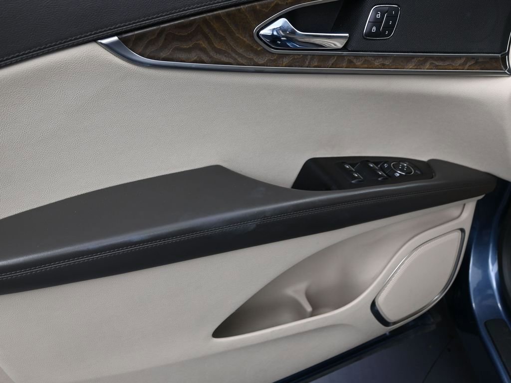 Used 2018 Lincoln MKX Select w/ Select Plus Package image 10