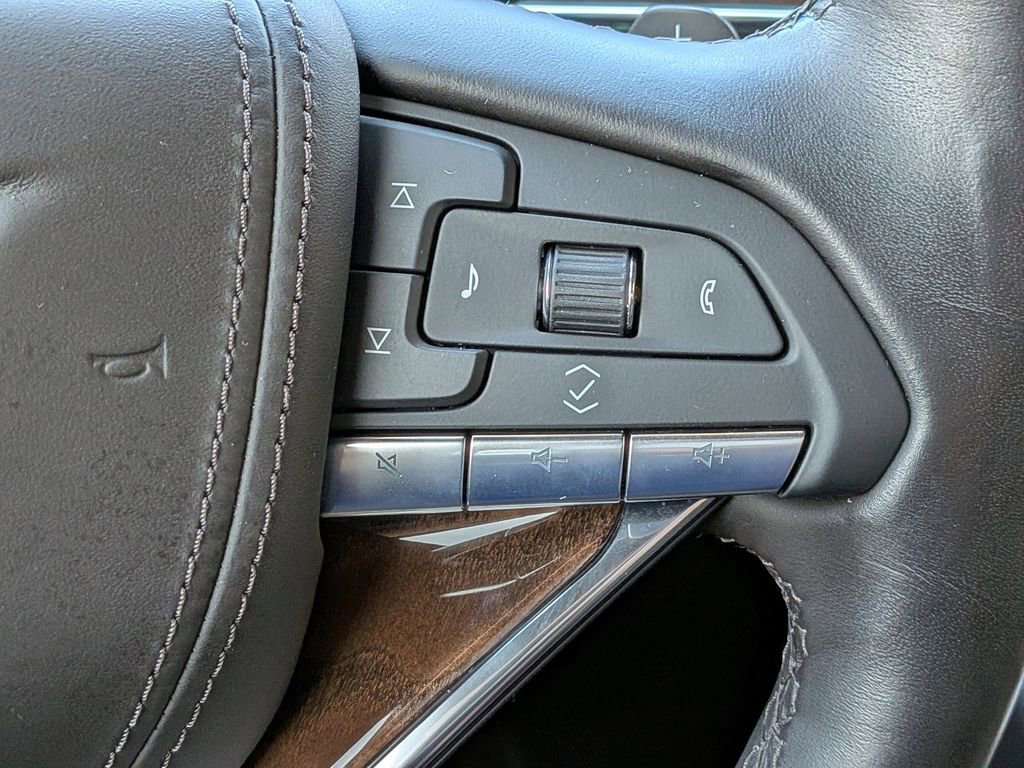 Certified 2023 Cadillac Escalade ESV Sport Platinum RWD image 32