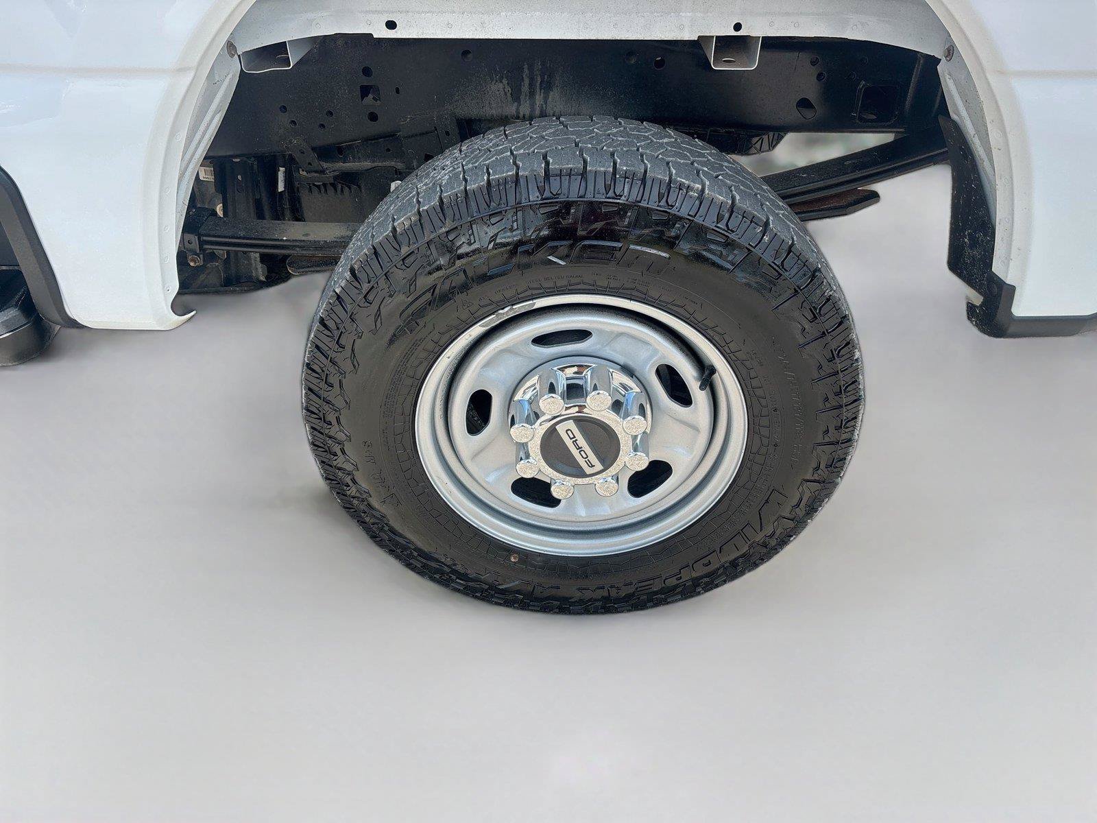 Used 2024 Ford F250 XL w/ FX4 Off-Road Package AWD/4WD image 28