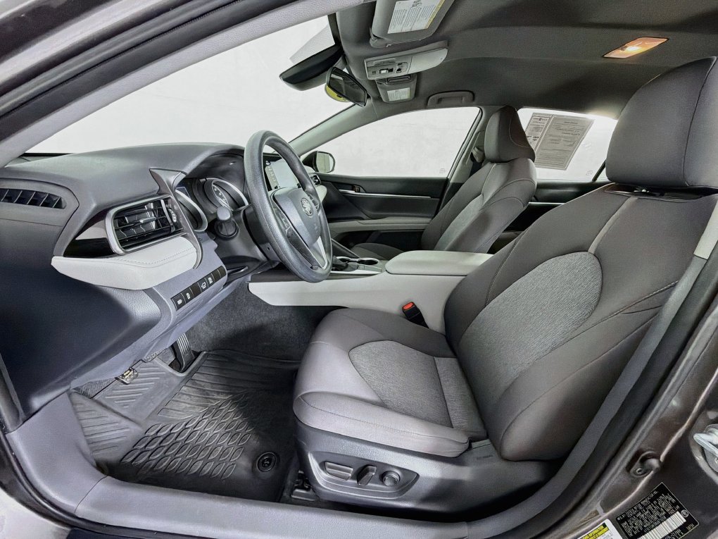 Used 2024 Toyota Camry LE FWD image 12