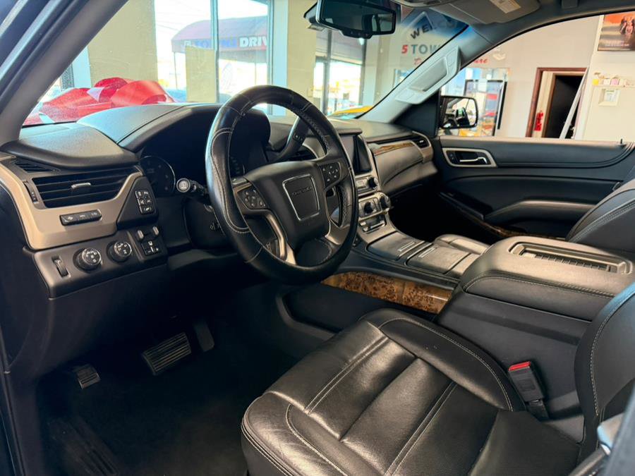 Used 2016 GMC Yukon Denali image 25