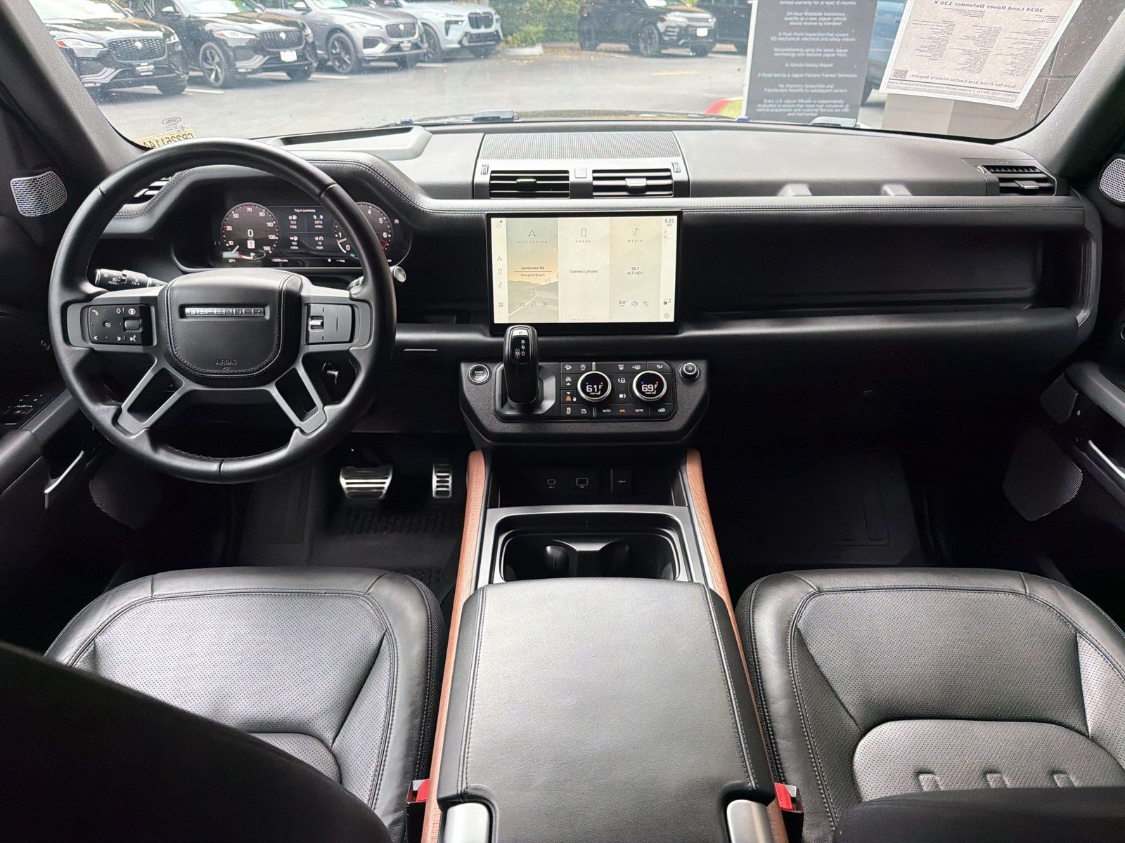 Used 2024 Land Rover Defender 130 X AWD/4WD image 16
