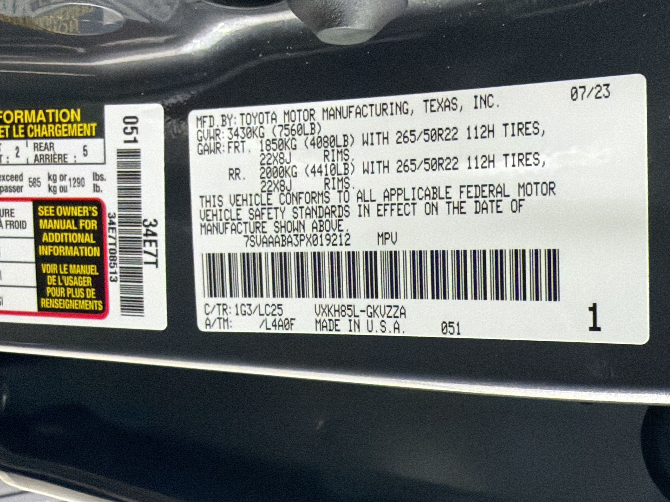 Used 2023 Toyota Sequoia Capstone AWD/4WD image 23