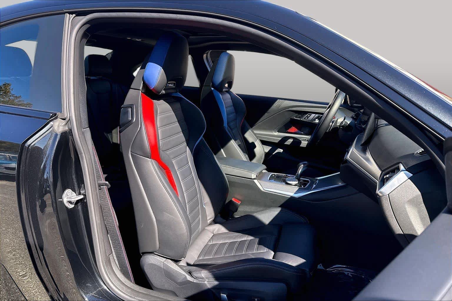 Used 2023 BMW M2 w/ Lighting Package RWD image 8