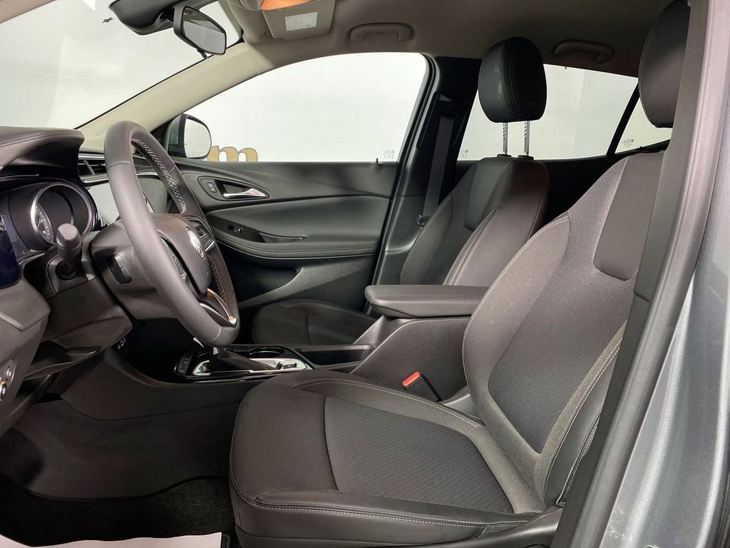 Certified 2023 Buick Encore GX Preferred FWD image 11