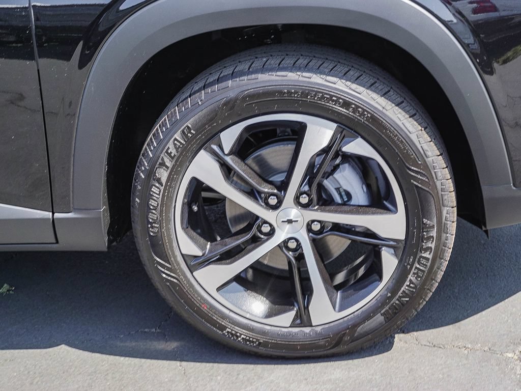 New 2026 Chevrolet Trax RS w/ Driver Confidence Package FWD image 9