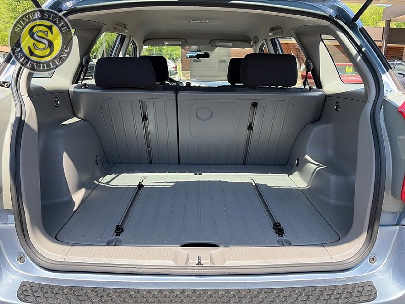 Used 2004 Toyota Matrix FWD image 23