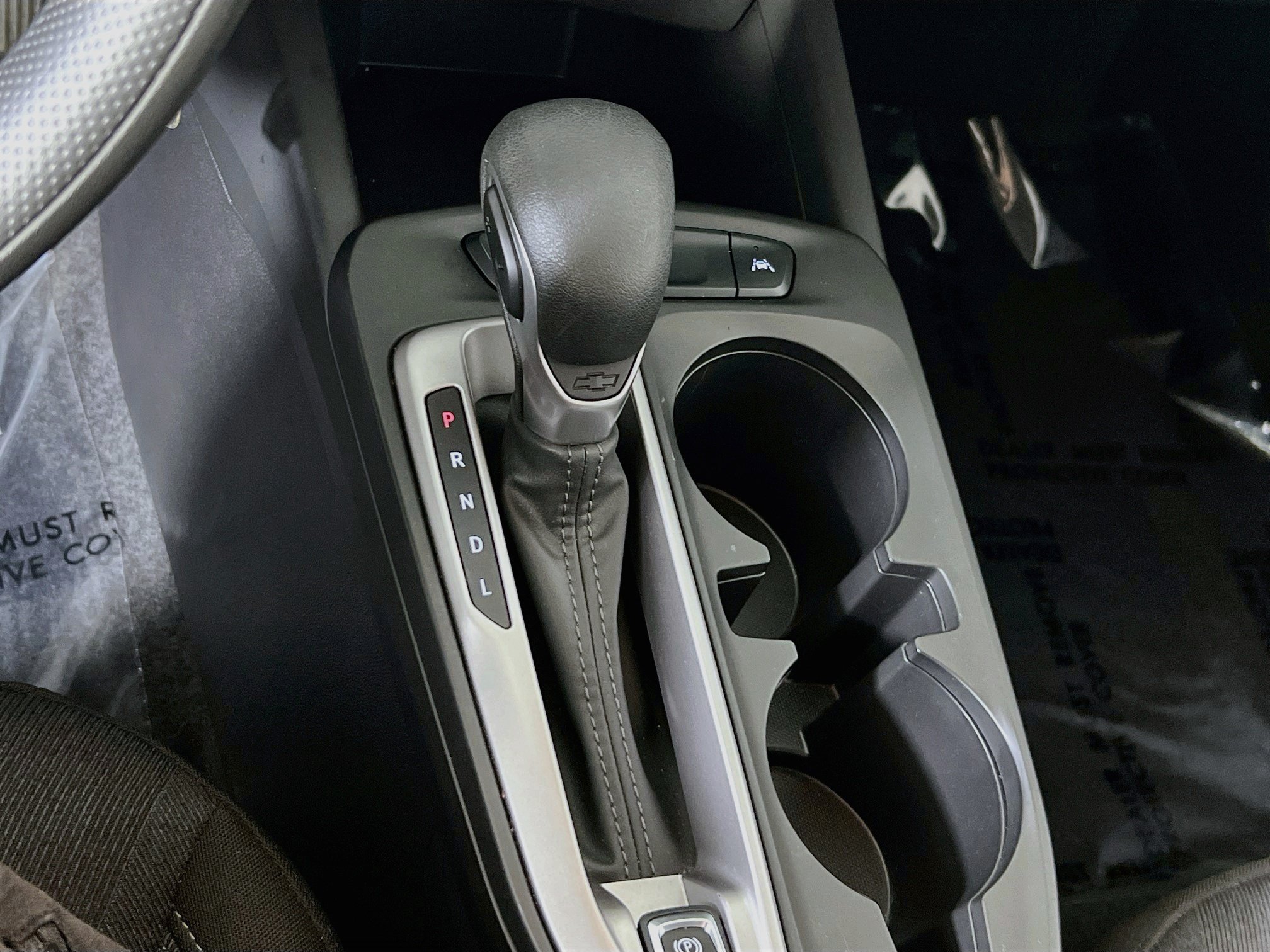 Used 2025 Chevrolet Trax LS w/ LS Convenience Package FWD image 16