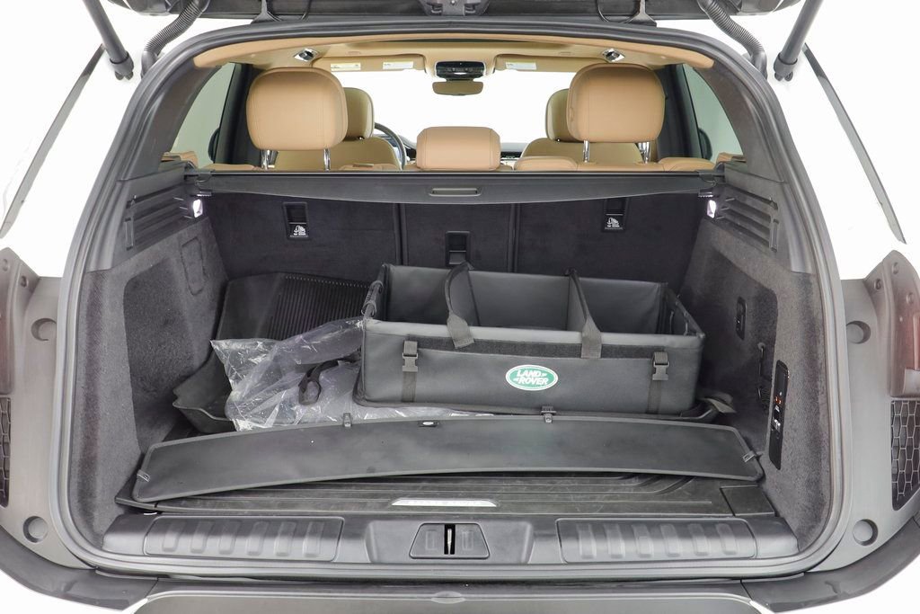 Used 2024 Land Rover Range Rover Sport SE AWD/4WD image 17