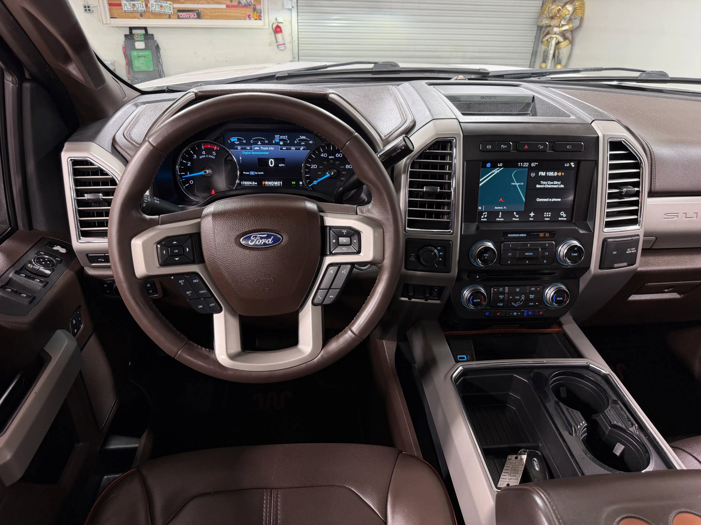Used 2017 Ford F250 King Ranch w/ King Ranch Ultimate Package AWD/4WD image 25