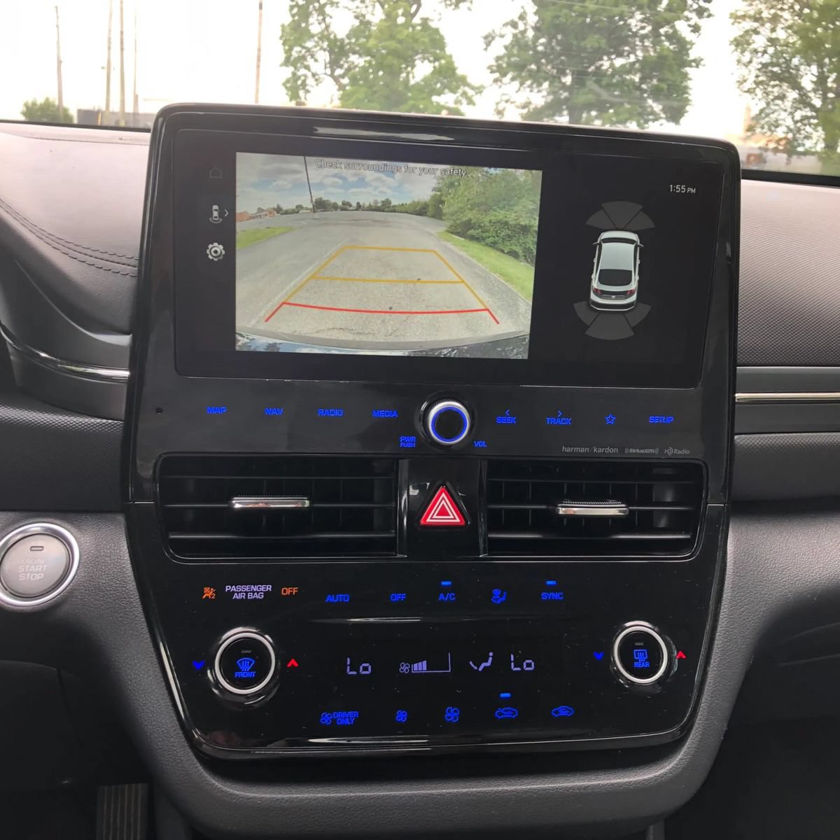 Used 2022 Hyundai Ioniq Limited FWD image 18